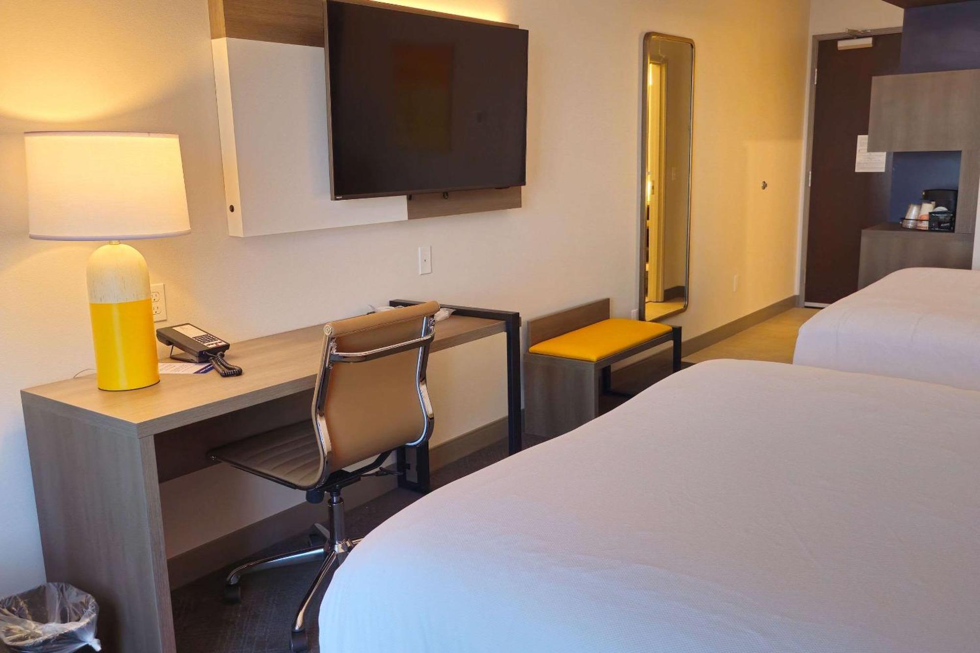 סו פולס Comfort Inn & Suites At Sanford Sports Complex מראה חיצוני תמונה